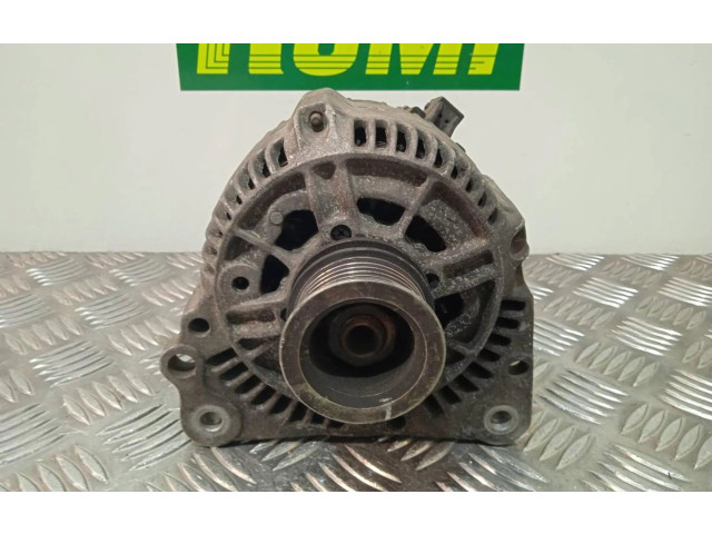 Генератор 028903018 Volkswagen Golf III