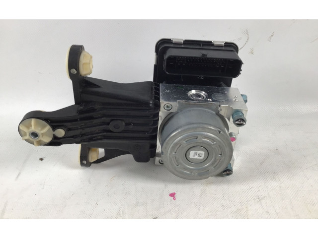 Jednotka ABS 1543765   Toyota Supra A90 2020