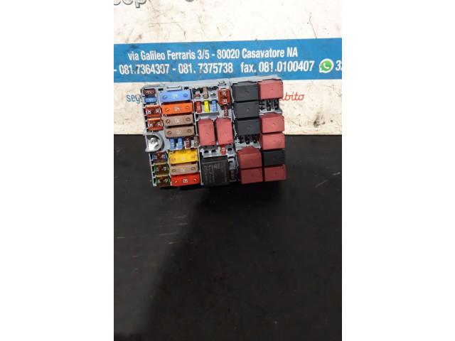 Блок предохранителей Jeep Renegade