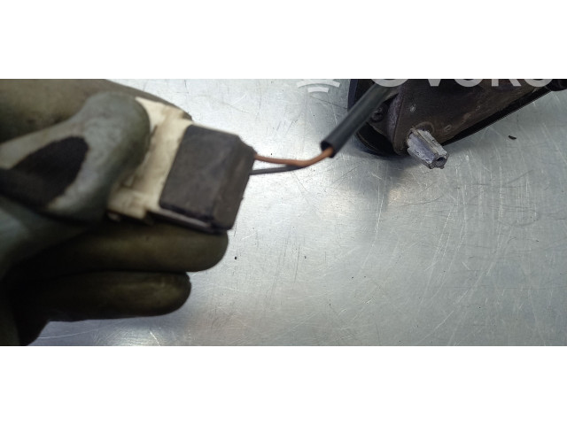 Зеркало электрическое Peugeot Partner 2003 - 2008 года