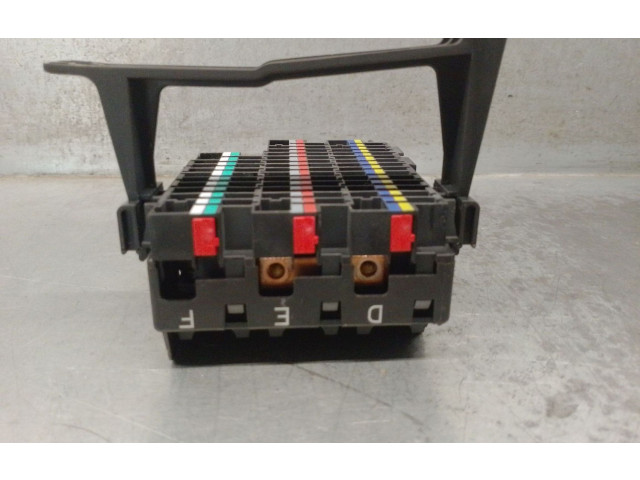 Pojistková skříňka Řídící jednotka BSM 2025451401, 897079000 Meredes-Benz C W202 1994