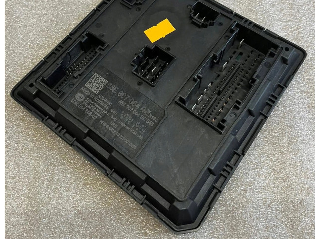 Подушка безопасности водителя 8E0880201CR   Audi A3 S3 8P