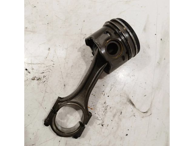 Поршень с шатуном 17h4 Land Rover Freelander 2 - LR2 для дизельного двигателя 2.2