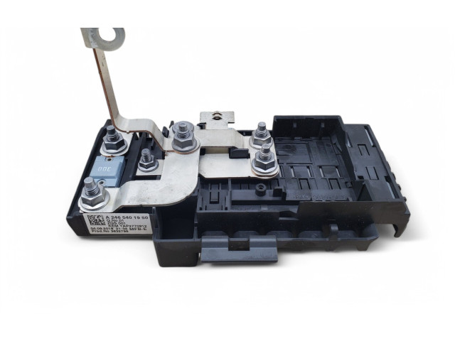   Pojistková skříňka A2465401950   Mercedes-Benz GLA W156 2019