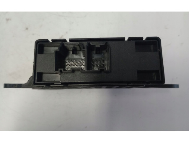 Блок управления 00521264570 Fiat 500L