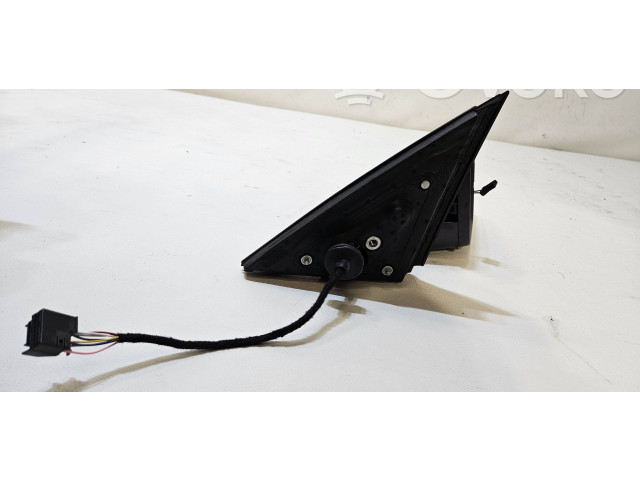 Зеркало электрическое Skoda Scala - года