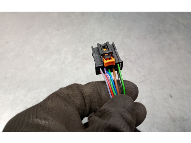 Зеркало электрическое Peugeot 2008 II 2019 - года