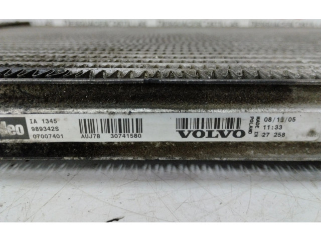 Интеркулер  30741580   Volvo S80 