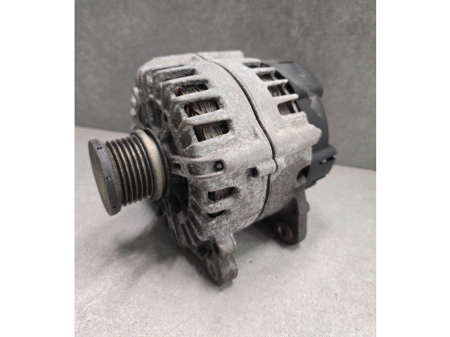 Генератор 03L903017B Audi Q5 SQ5