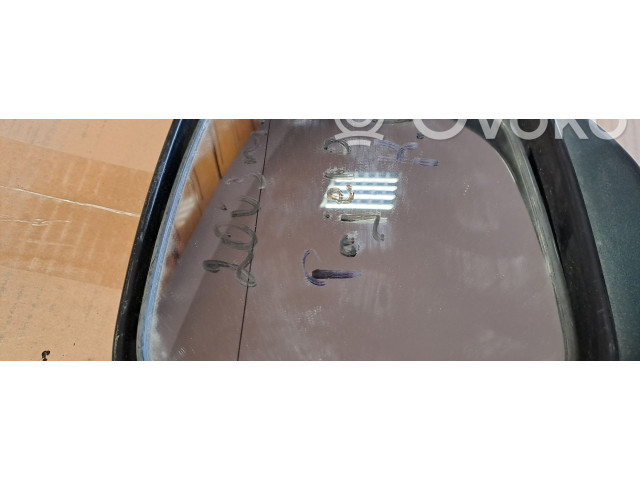 Zpětné zrcátko Mitsubishi Pajero 2004