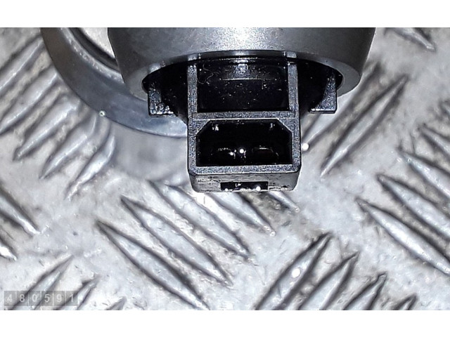 Форсунка 038130073AG    Volkswagen Jetta V   