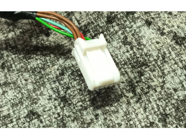 Zpětné zrcátko  Peugeot 108 2019  B000780980  