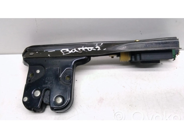 замок багажника 8N0827505A, 310599    Audi TT Mk1 1999-2006 года