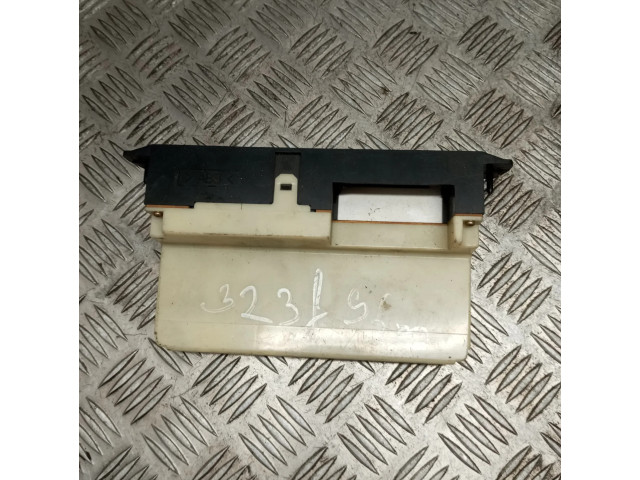 Блок управления климат-контролем Mazda 323 F