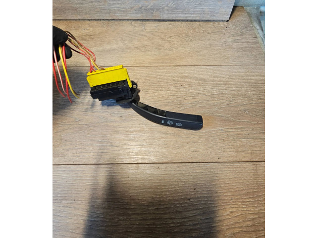 Ручка стеклоочистителей 9518226, 9500299 Saab 9000 CD