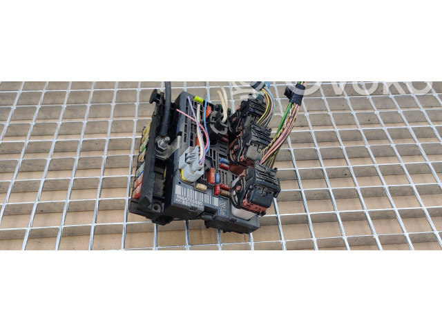 Блок предохранителей 9664705880 Citroen C4 I