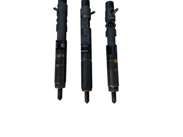 Комплект форсунок 8200815416, 8200815416    Dacia Sandero   