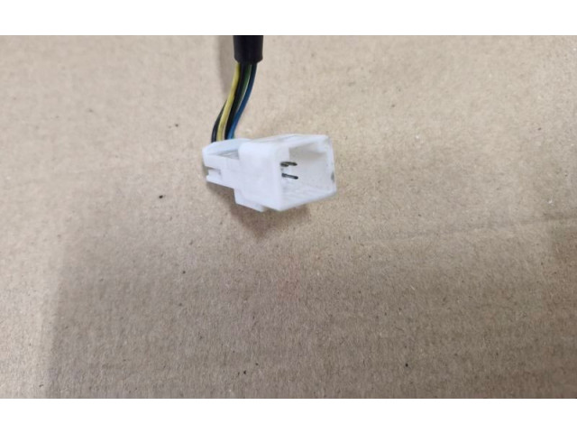 Зеркало электрическое        Dacia Duster  2010 - 2017 года   