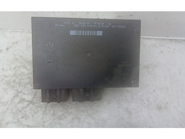 Комплект блоков управления Skoda Octavia Mk1 (1U)