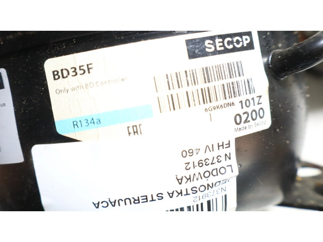 Блок управления двигателем ECU Volvo S60