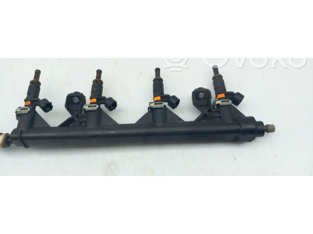 Топливная рампа V757564580-02 Peugeot 2008 I для двигателя 5FS (EP6C)