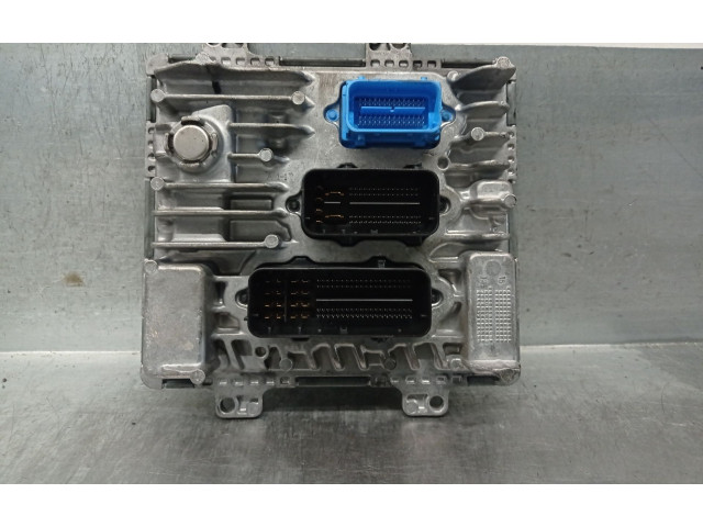 Блок управления двигателя 55484727, 395357783 Opel Meriva B