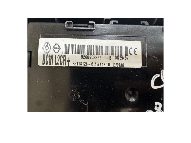 Блок комфорта 8200652286B   Renault Clio III   