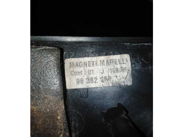 Зеркало электрическое Citroen Xantia - года