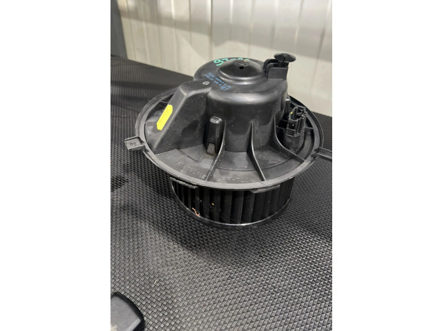 Вентилятор печки    1K1819015E   Volkswagen Touran I