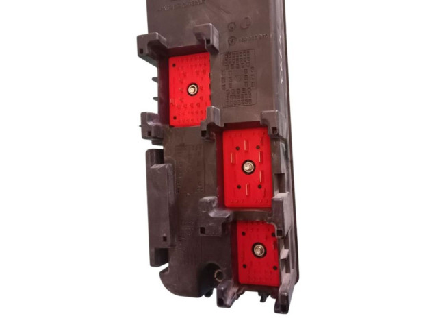 Блок предохранителей 13112918 Opel Vectra C