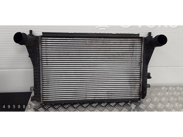 Интеркулер 1k0145803bn Volkswagen Golf VI