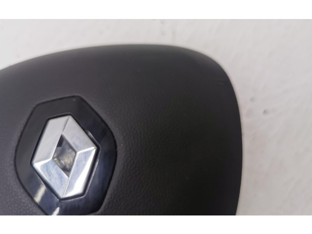 Надувная подушка для руля       Renault Clio IV  2012 -  года   