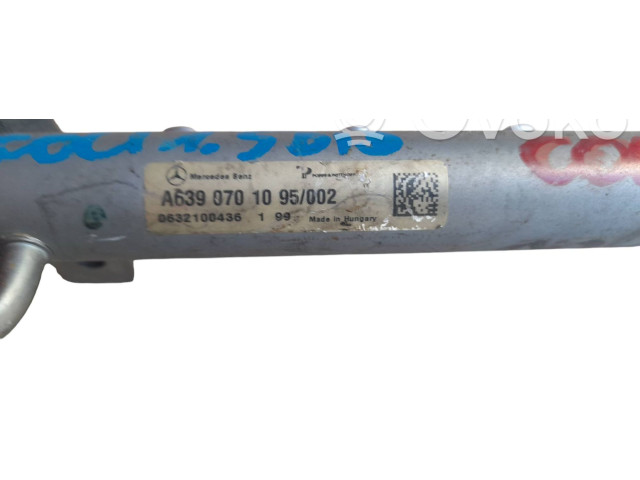 Топливная рампа A6390701095, 0632100436   Mitsubishi Colt  