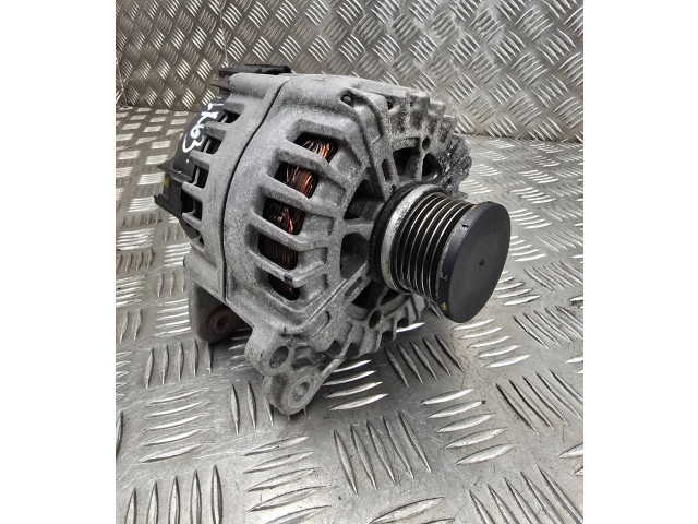 Генератор 04L903017A Audi A6 S6 C7 4G