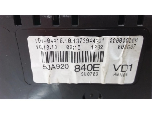 Панель приборов 5JA920840E, A2C89513100 Skoda Rapid (NH)