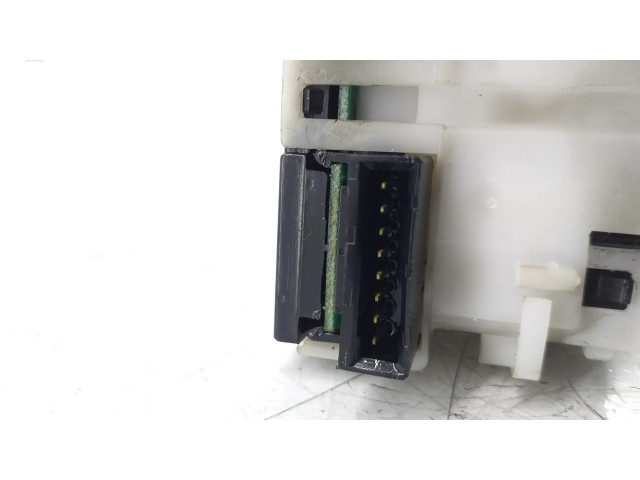 Ручка стеклоочистителей