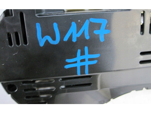 Přístrojová deska  Mercedes-Benz CLA C117 X117 W117 2013   