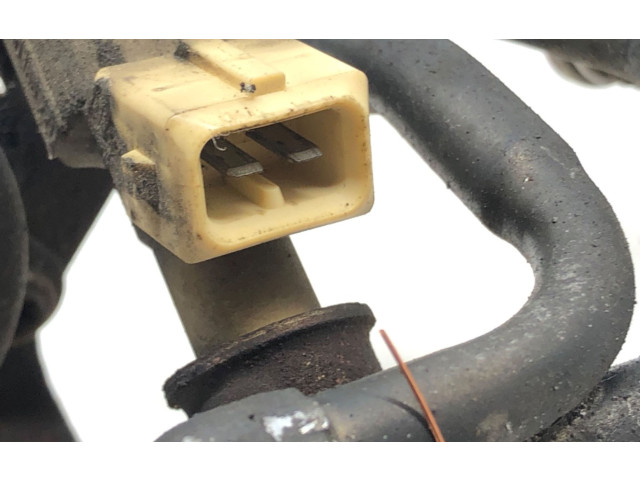 Топливная рампа F73E-B5A   Ford Cougar  