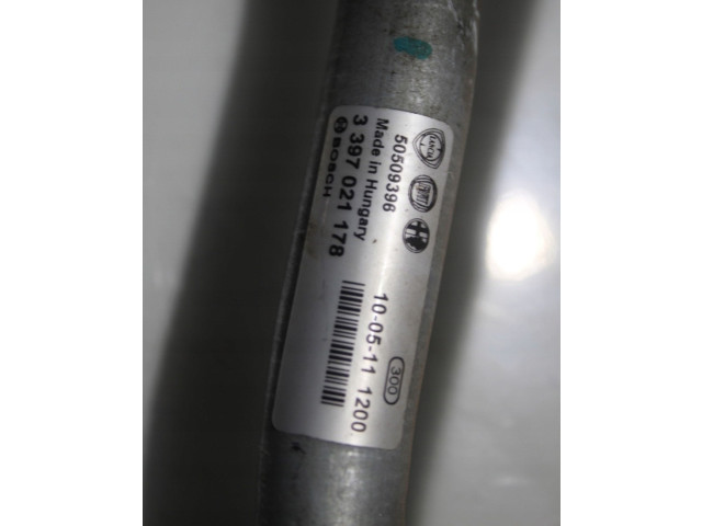 Zpětné zrcátko Alfa Romeo Giulietta 2010 3397021178