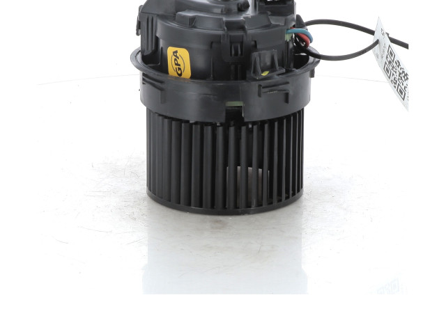 Вентилятор печки    272104185R   Dacia Duster II