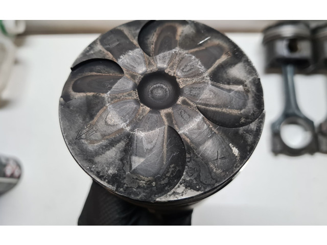  Поршень с шатуном OM606 87L32, OM606  Mercedes-Benz E W210  