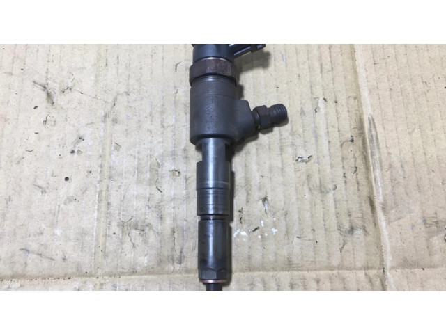 Vstřikovač 0445110252, 565889 Peugeot 206 CC pro naftový motor 1.4 DV4TD