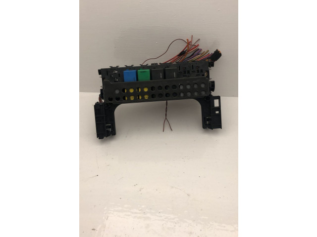 Блок предохранителей    Mercedes-Benz A W169    