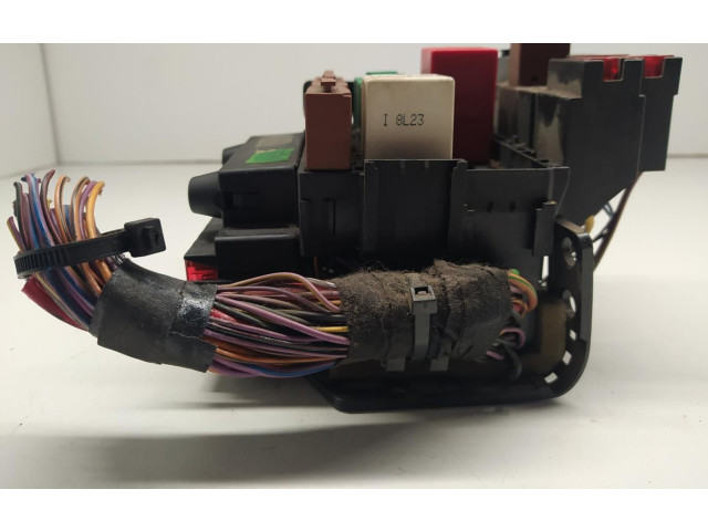 Pojistková skříňka 94FG14A074AB Ford 2000