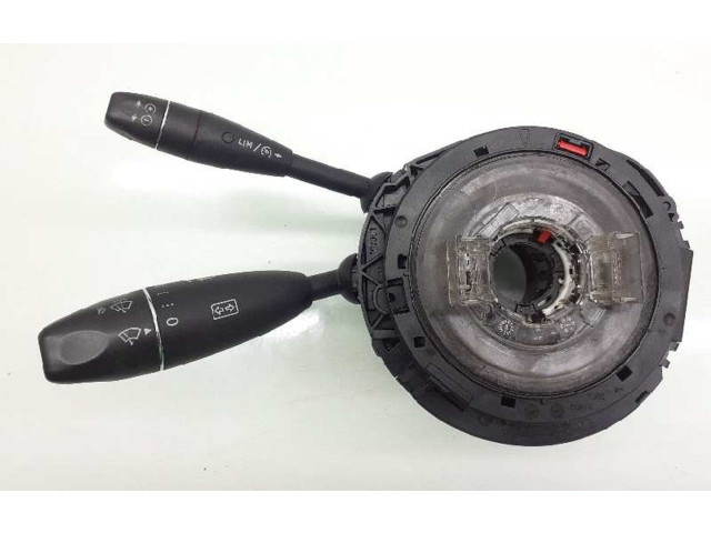 Ручка стеклоочистителей A21290075029051, A2129007502   Mercedes-Benz C W203