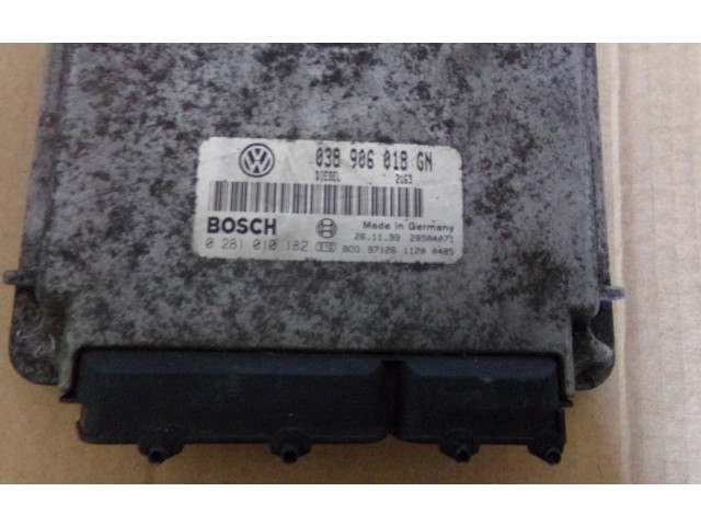 Блок управления двигателя 0281010182 Skoda Octavia Mk1 (1U)
