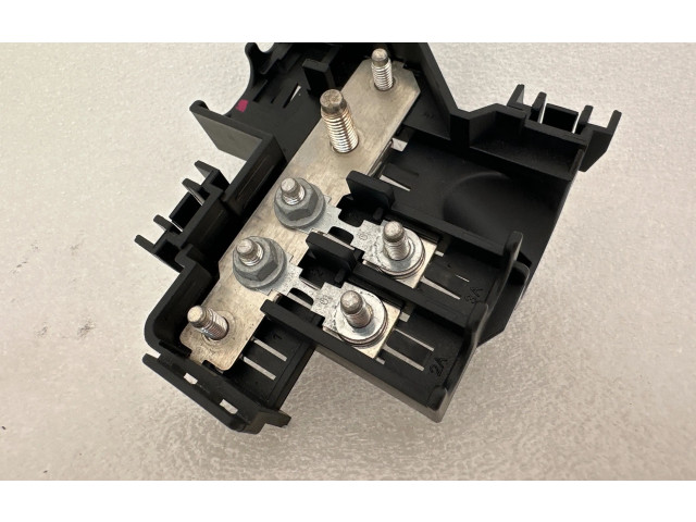 Блок предохранителей  4F0941824   Audi A6 S6 C6 4F    