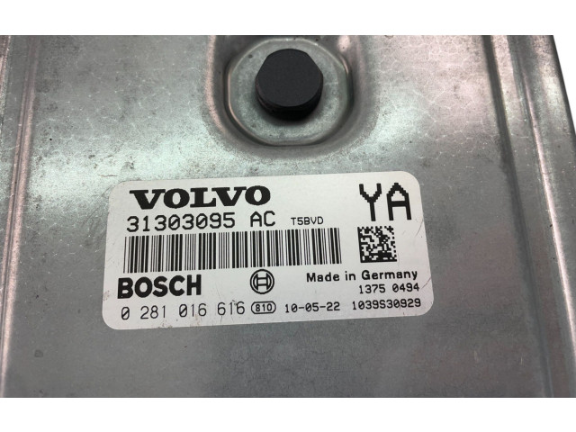 Блок управления двигателем Блок управления 31303095AC, 0281016616   Volvo V70