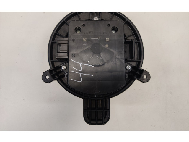 Вентилятор печки    AY6152, 03C28   Ram 1500