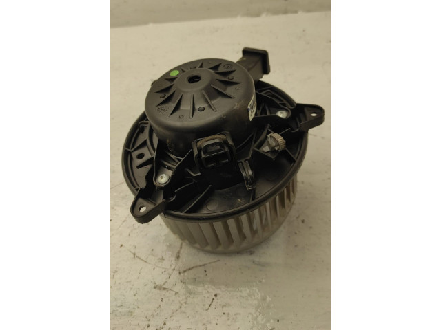 Вентилятор печки Opel Meriva B